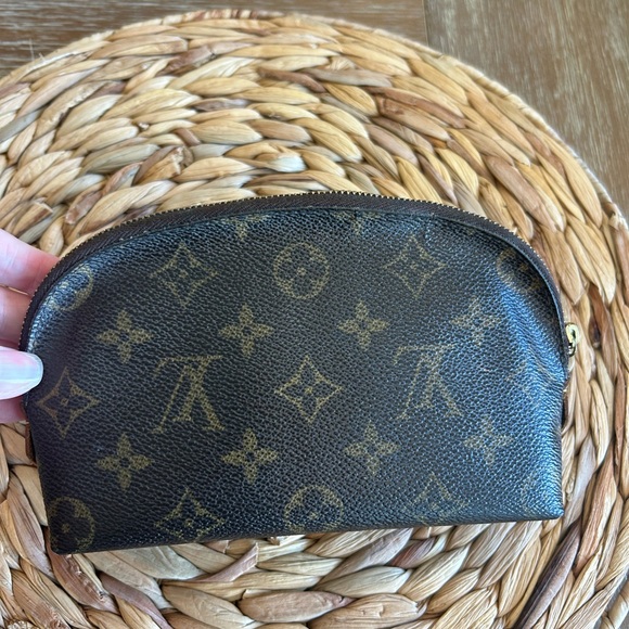 Louis Vuitton Monogram Cosmetic Pouch - Picture 1 of 13